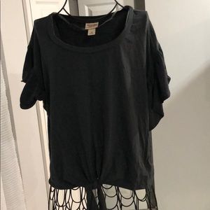 Faded black ruffle cropped tee